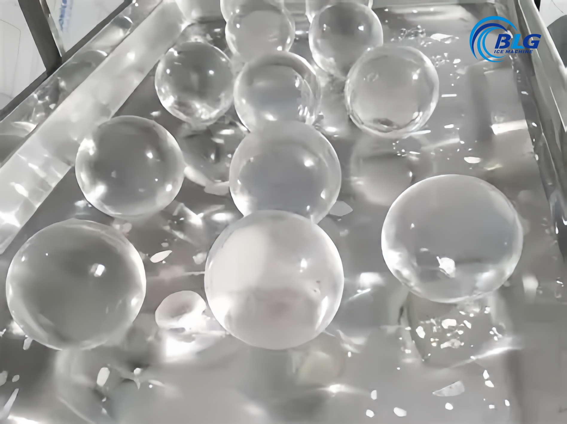 BLG Brand Ball Ice Making Mach - огляд і ціна Outdoor Furniture Brands